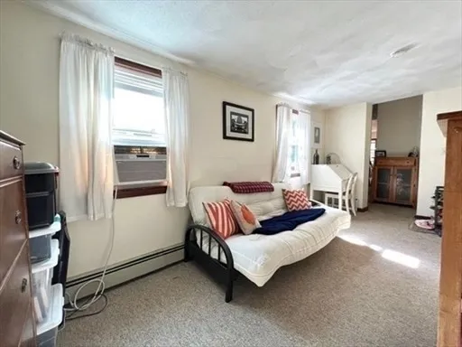 87 Main St, Charlestown