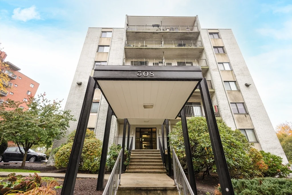 308 Quarry St, Quincy