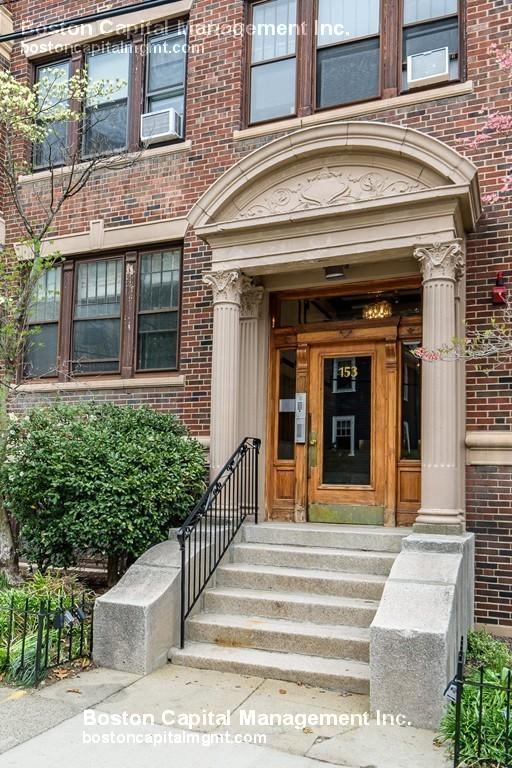 153 Strathmore Rd, Brighton