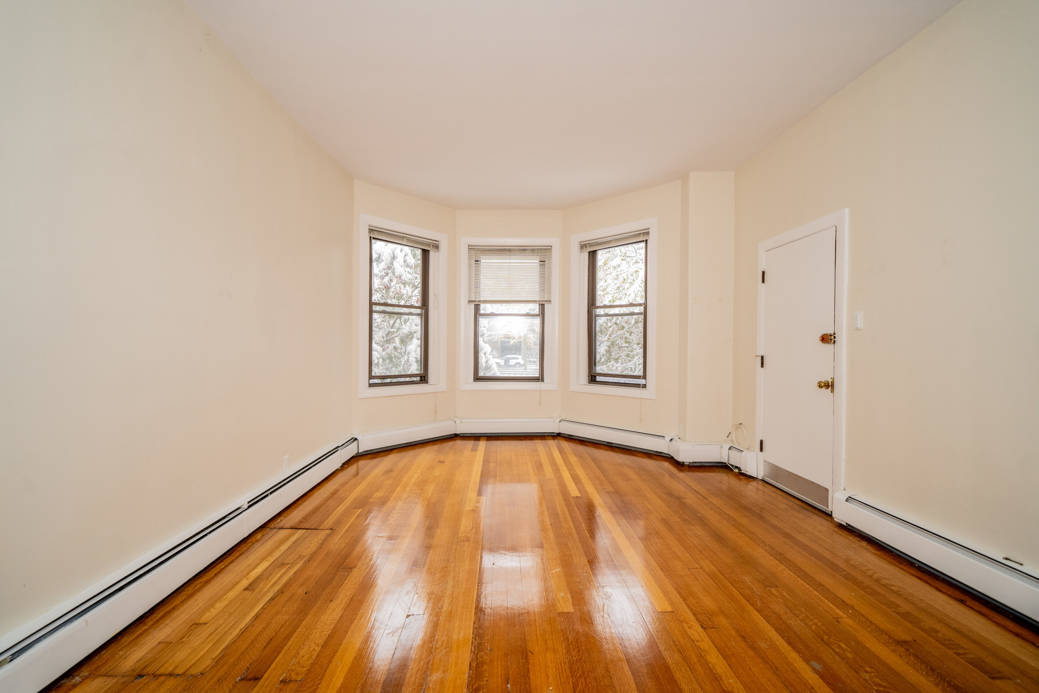 1728 Beacon St, Brookline
