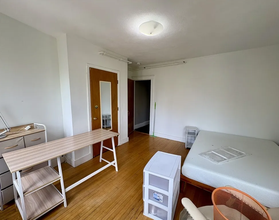 15 Westland Ave, Fenway