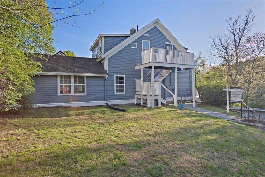 83 Marvin Rd, Melrose