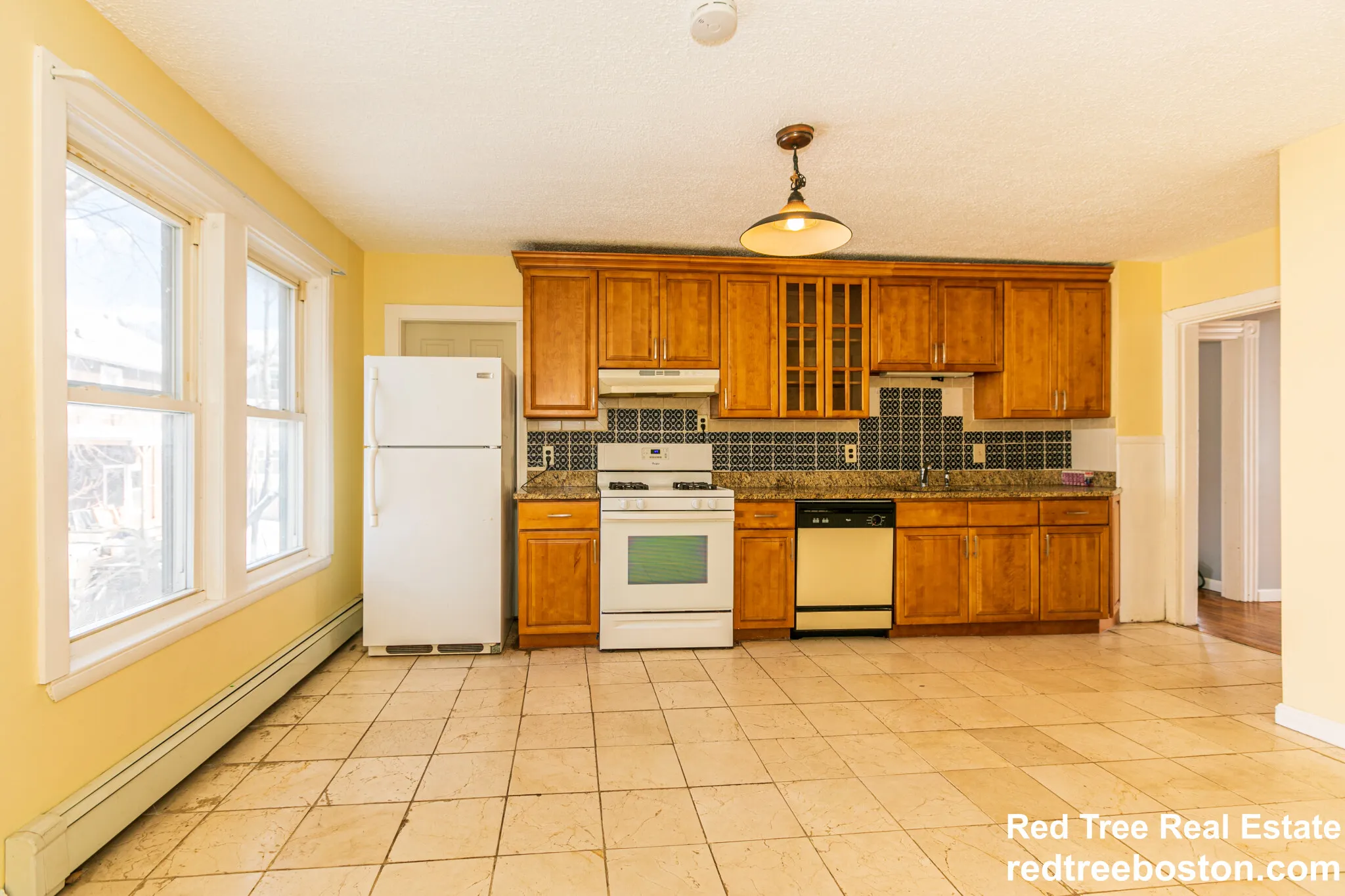 7 High Street Pl, Jamaica Plain