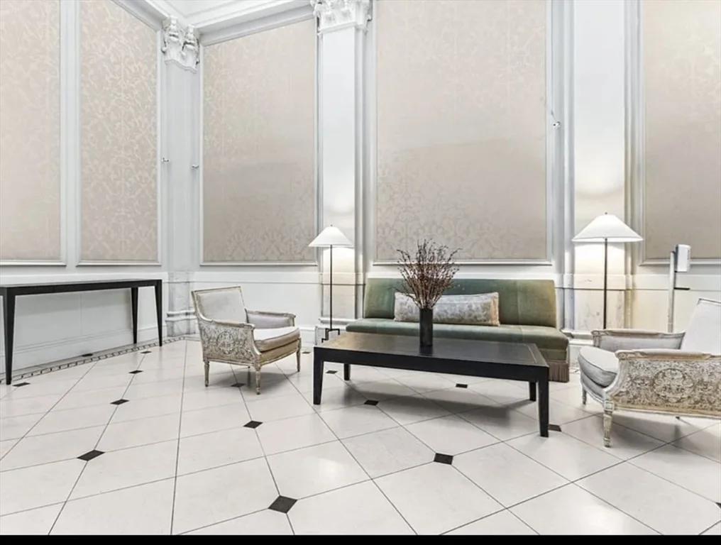 21 Beacon, Beacon Hill