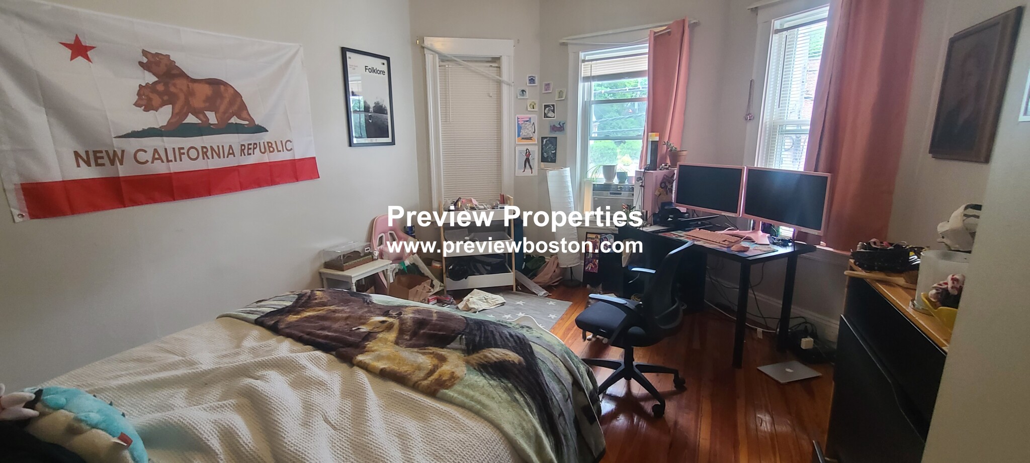 348 Faneuil St, Oak Square