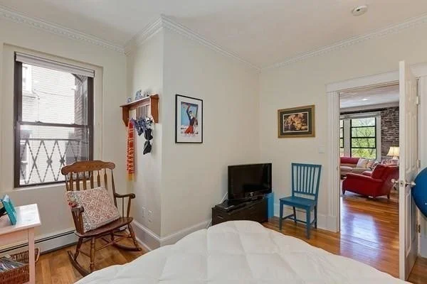 61 Park Dr, Fenway