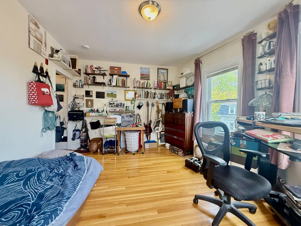 1192 Cambridge St, Inman Square