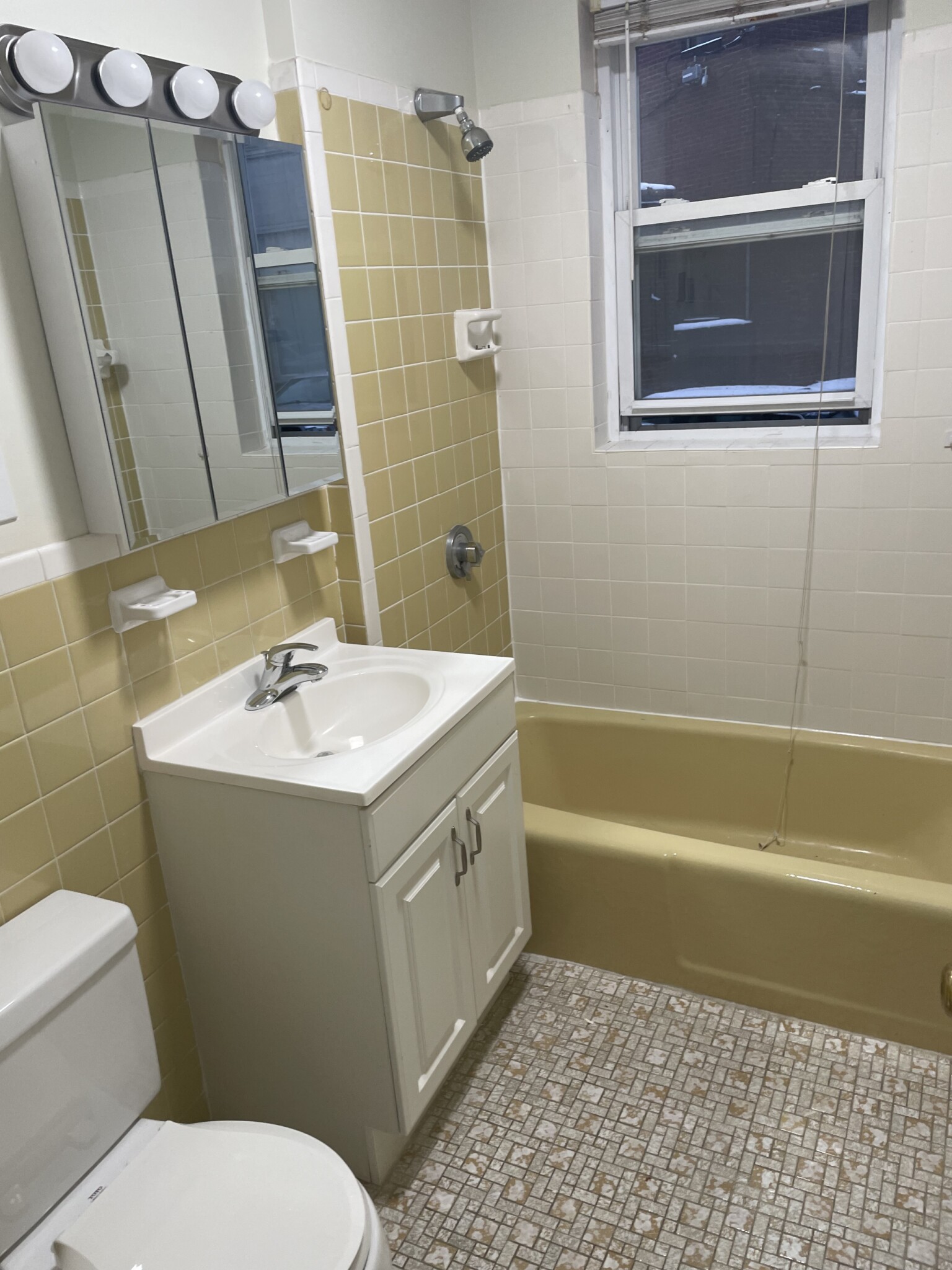 402 Highland Ave, Davis Square