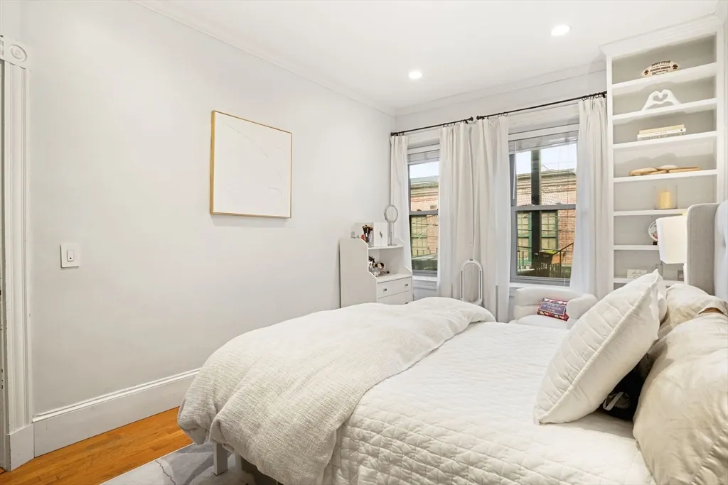 110 Union Park St, South End