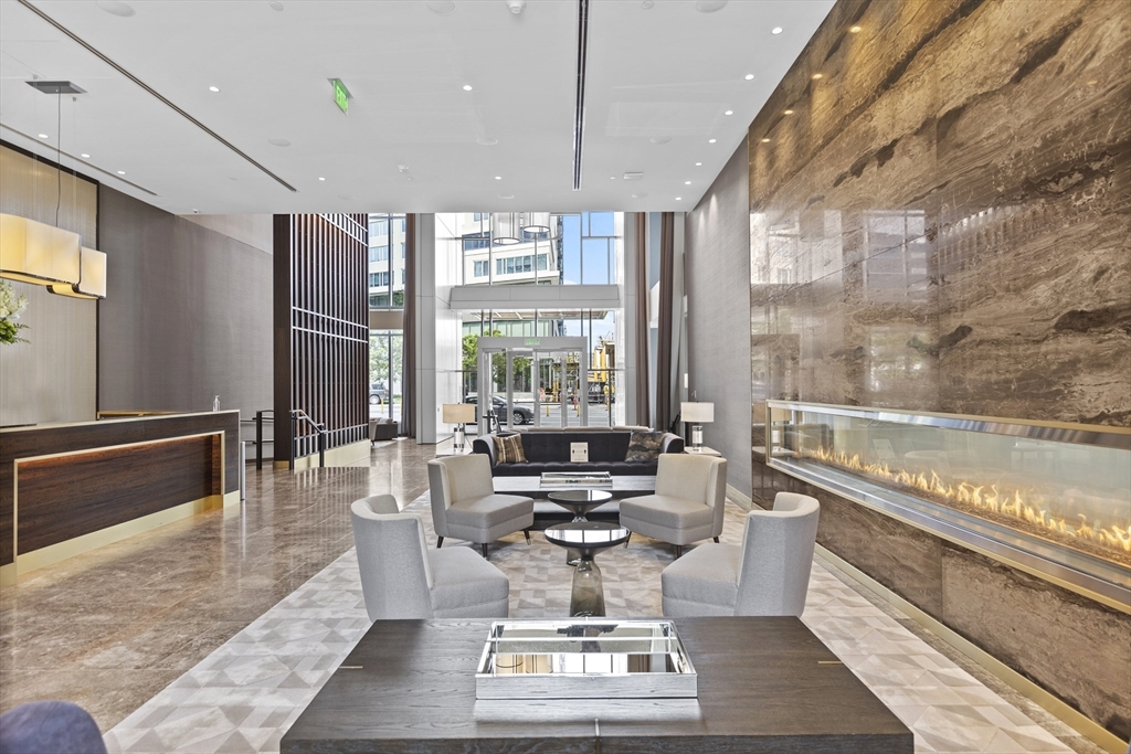 135 Seaport Blvd, Seaport District