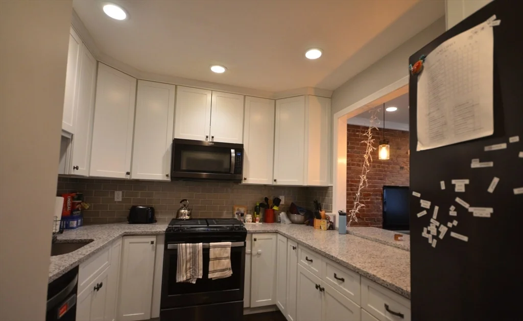 60 Florida St, Dorchester