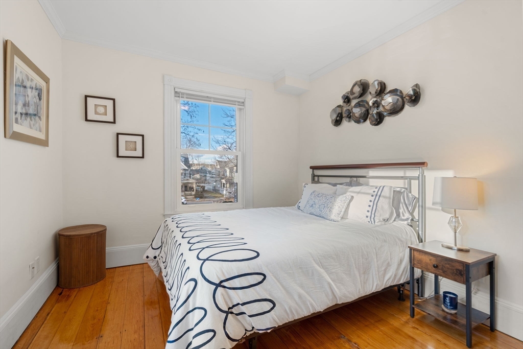 18 Wyman St, East Arlington