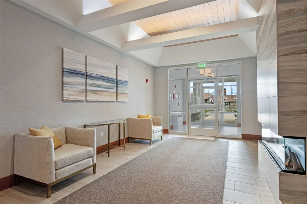 71 Greenwood Ave, Swampscott
