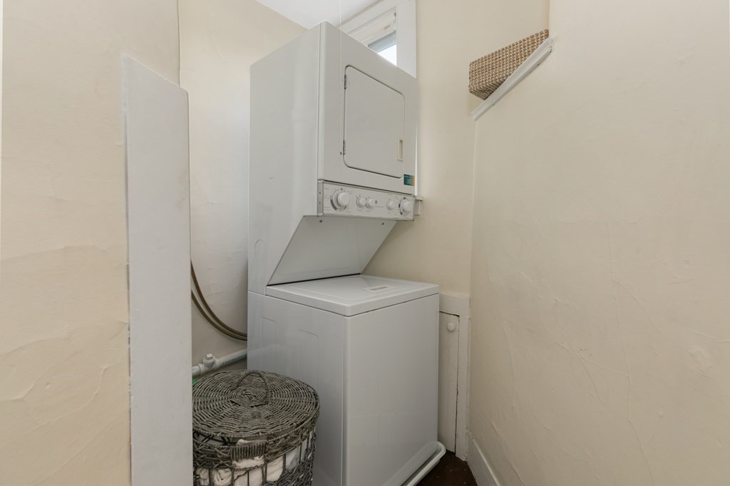 74 Buckingham, Harvard Square