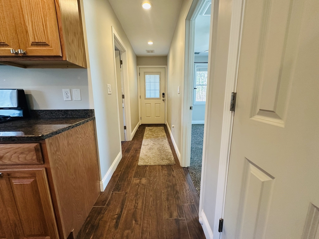 136 Wood St, Middleboro