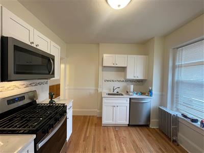 4 Cypress St, Spring Hill