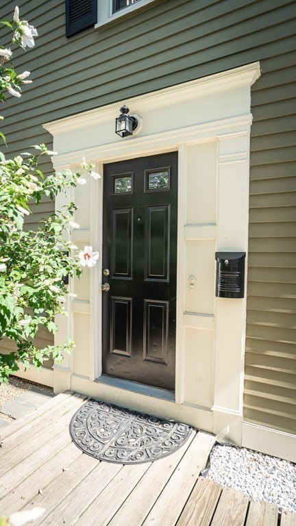 87 School St, Charlestown