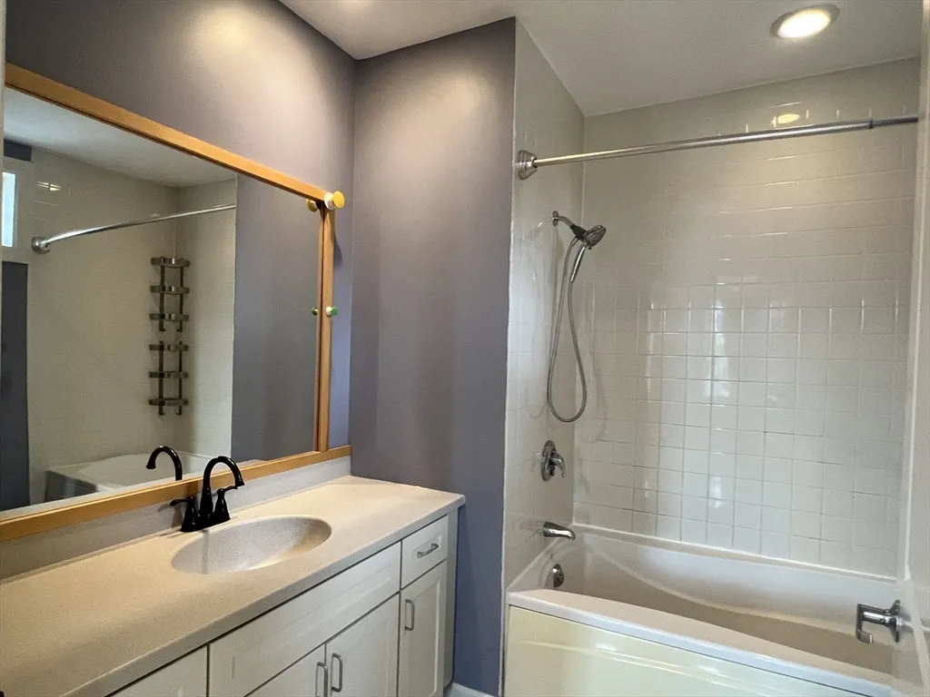 163 Chestnut Hill Ave, Brighton