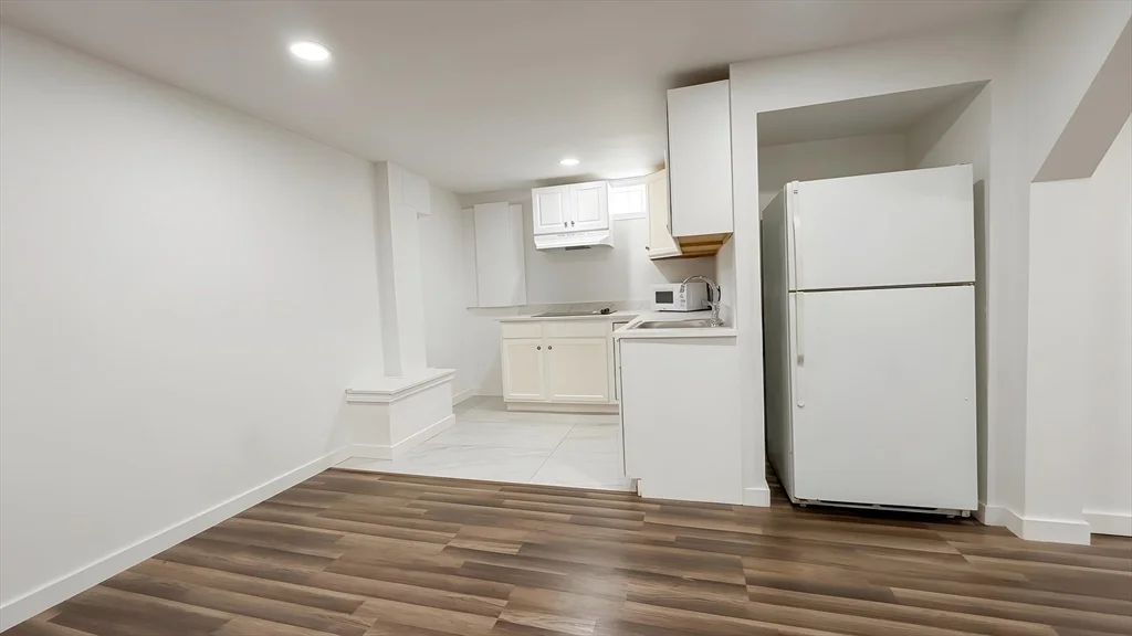 338 Whiting Ave, Dedham
