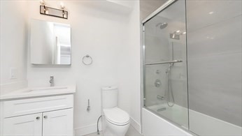 2 Rossmore Rd, Jamaica Plain