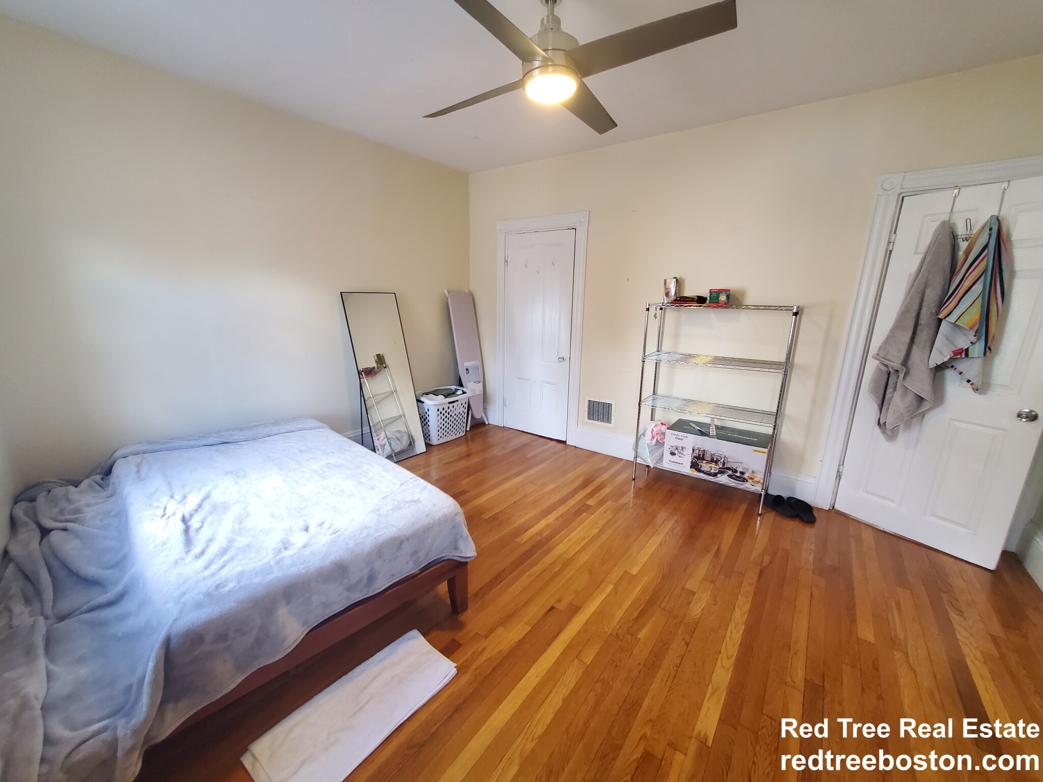 234 Cypress St, Brookline