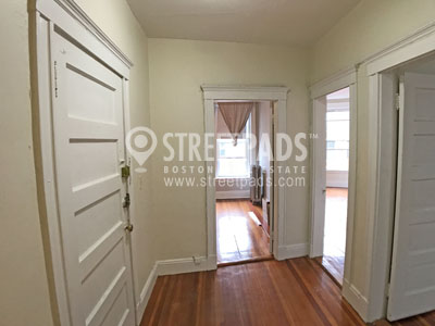 7 Mount Hood Rd, Brighton