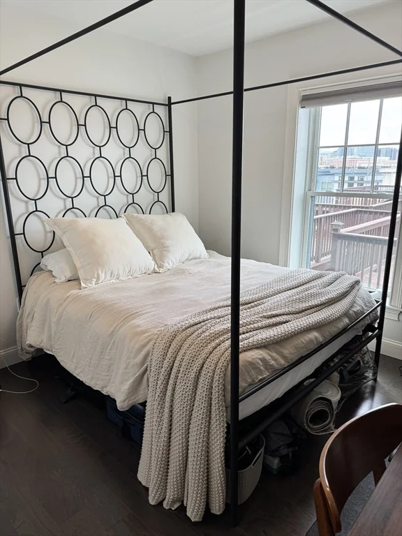 728 East Broadway, South Boston