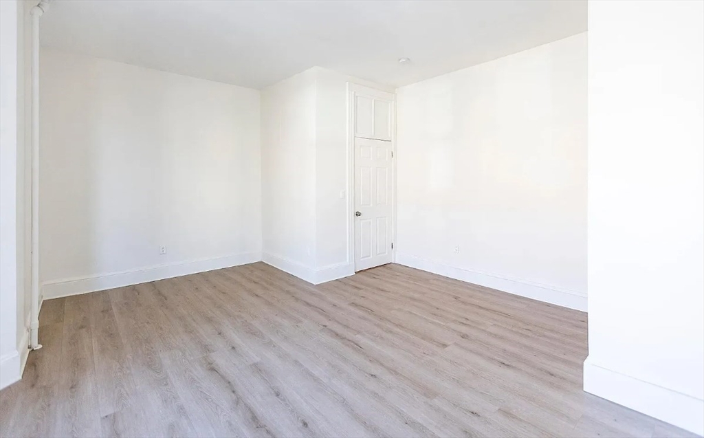 868 Huntington Ave, Mission Hill