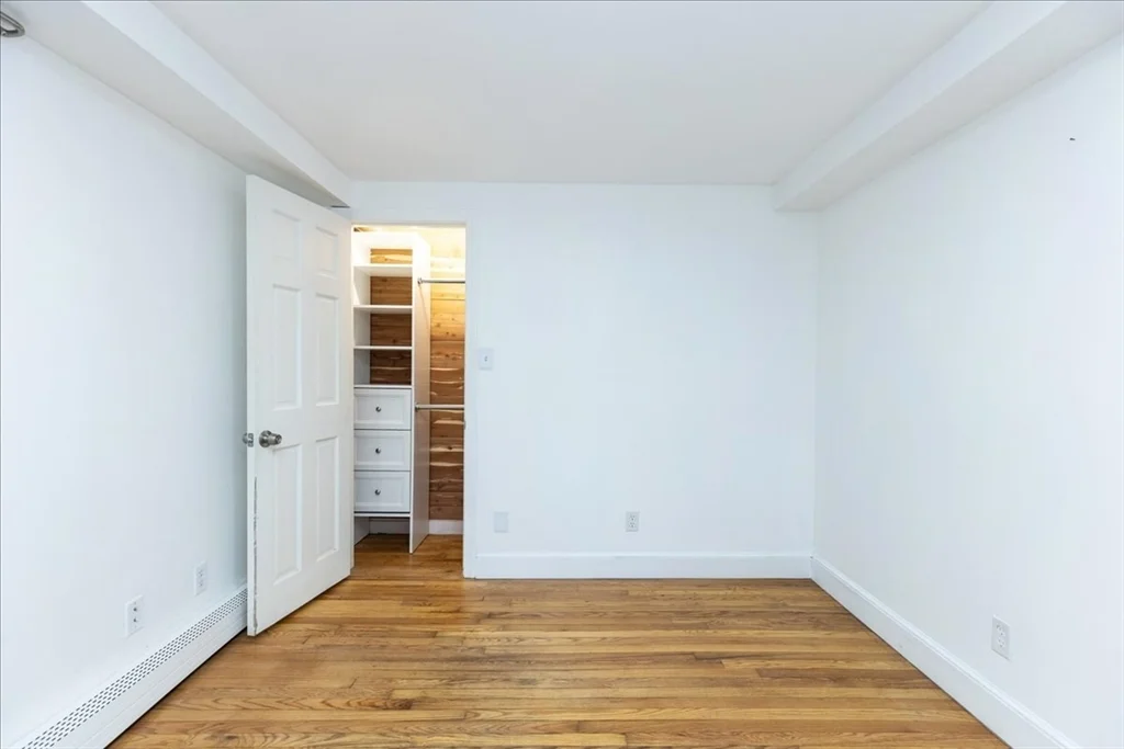 17 Boulder Rd, North Lexington