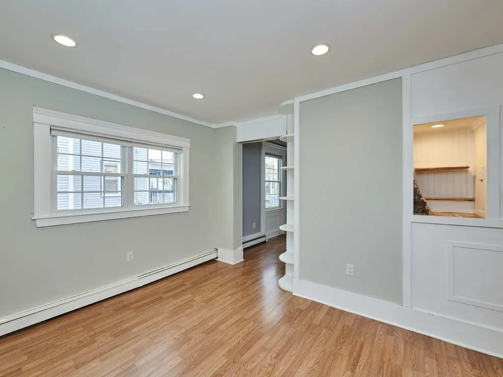 36 E Foster, Melrose