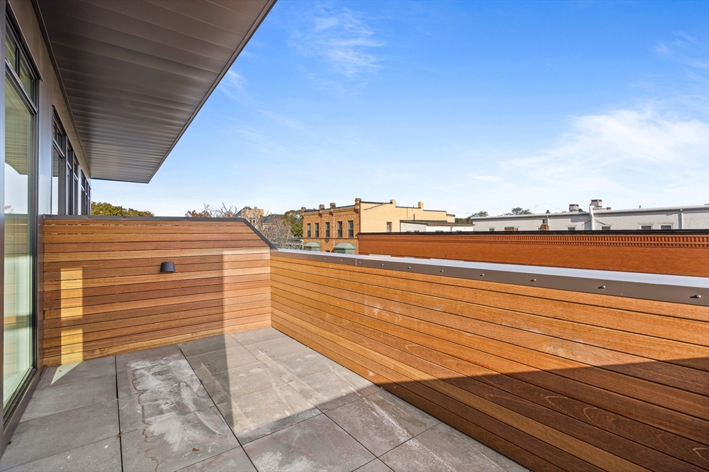 524 Main St, Melrose