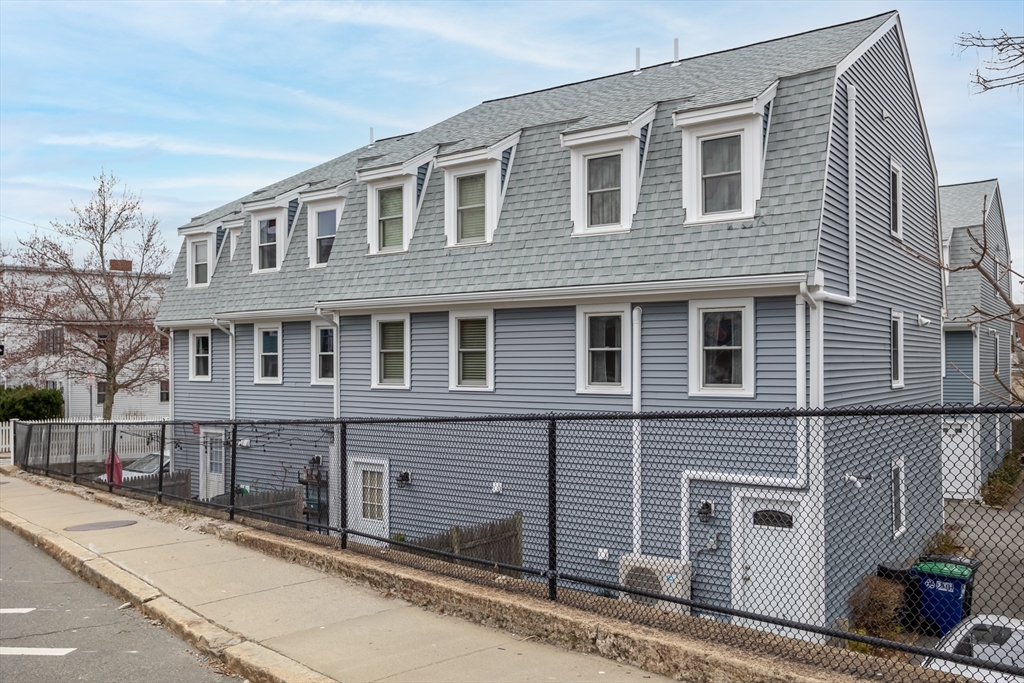 1 Clark St, Ward Two