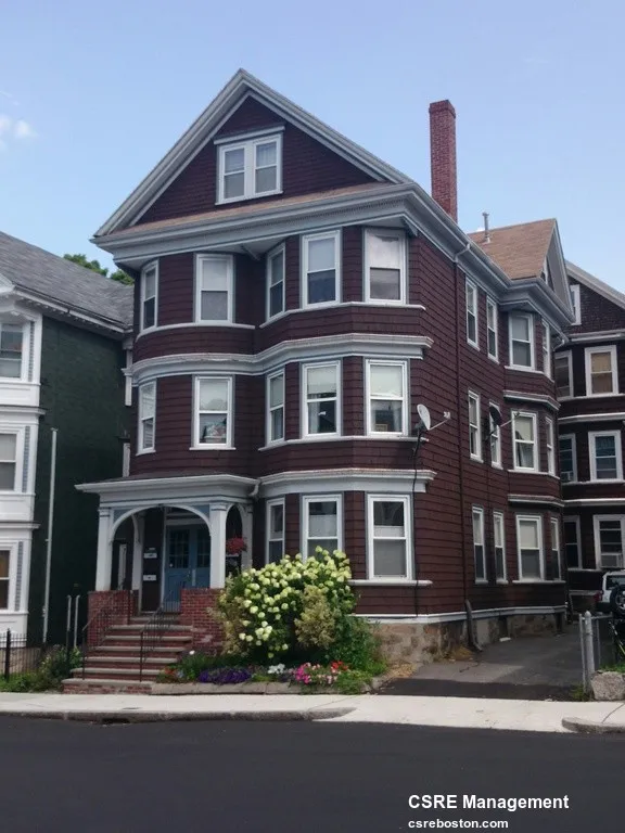 122 Calumet St, Mission Hill