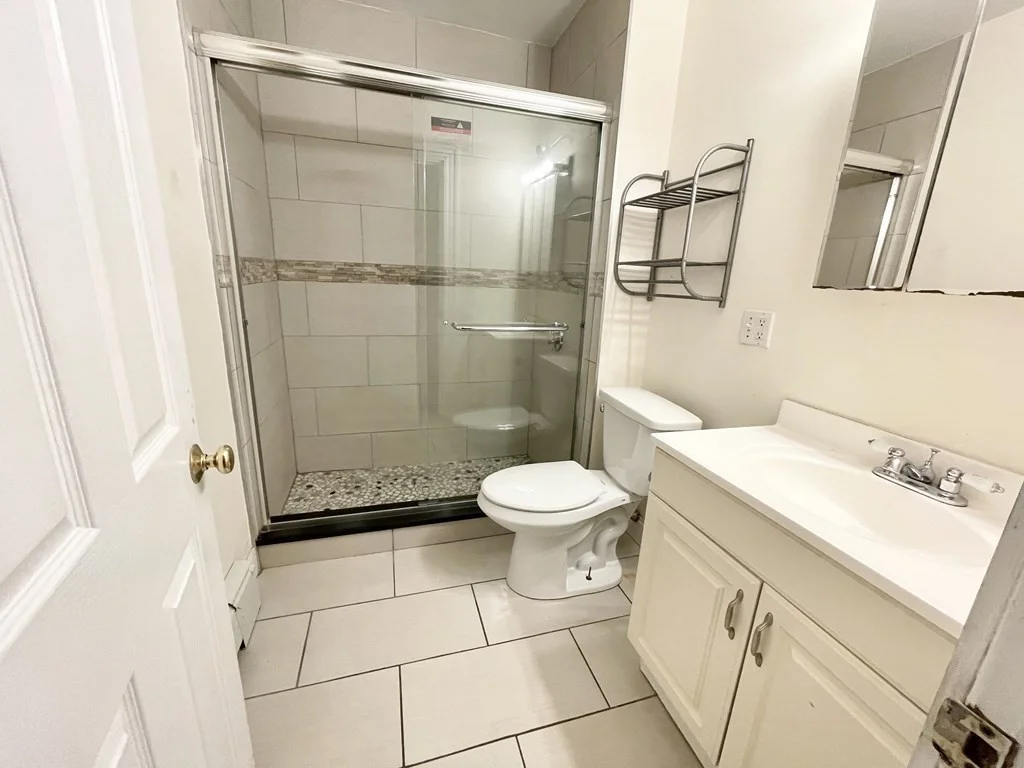 72 Calumet St, Mission Hill