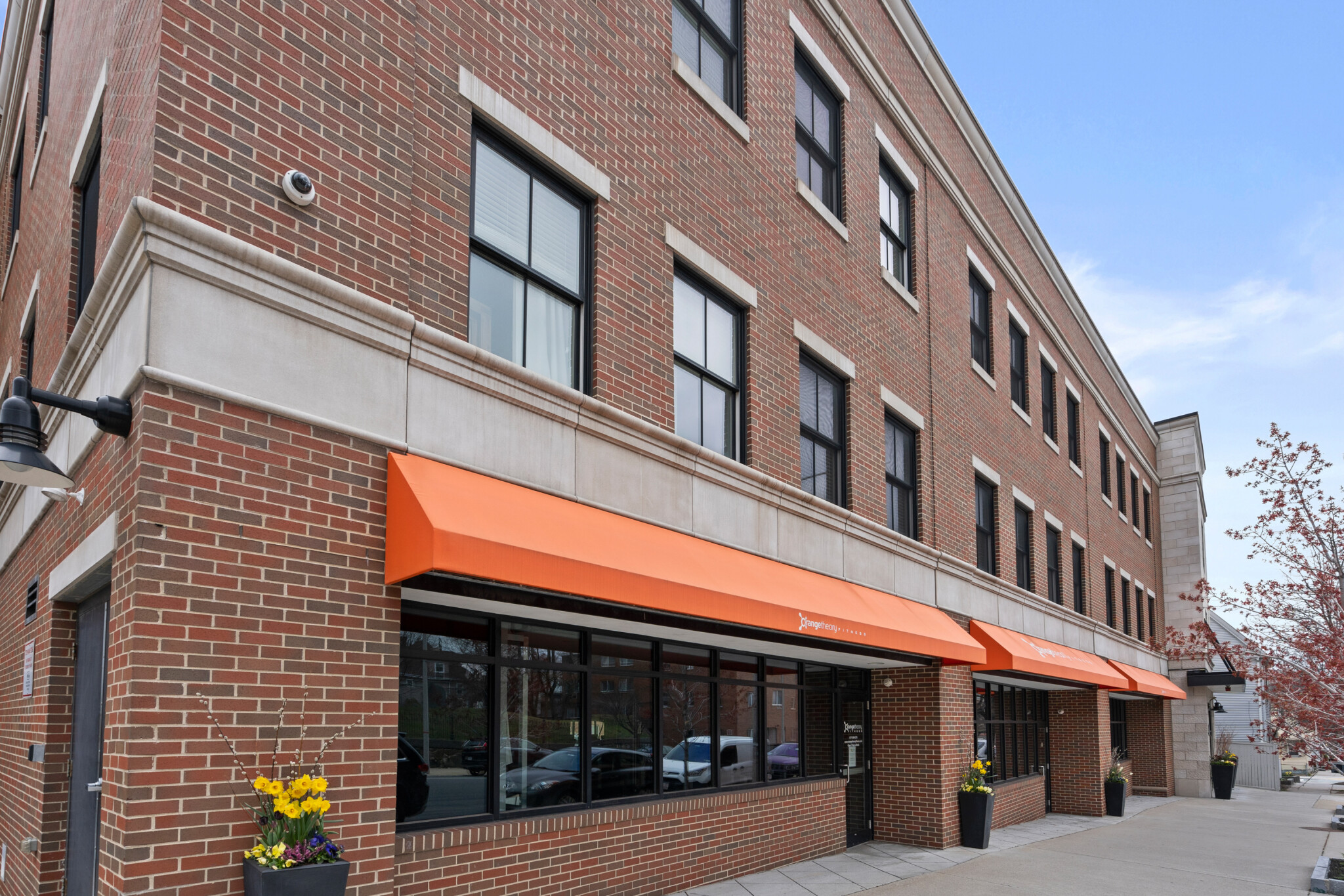 375 Market St, Oak Square