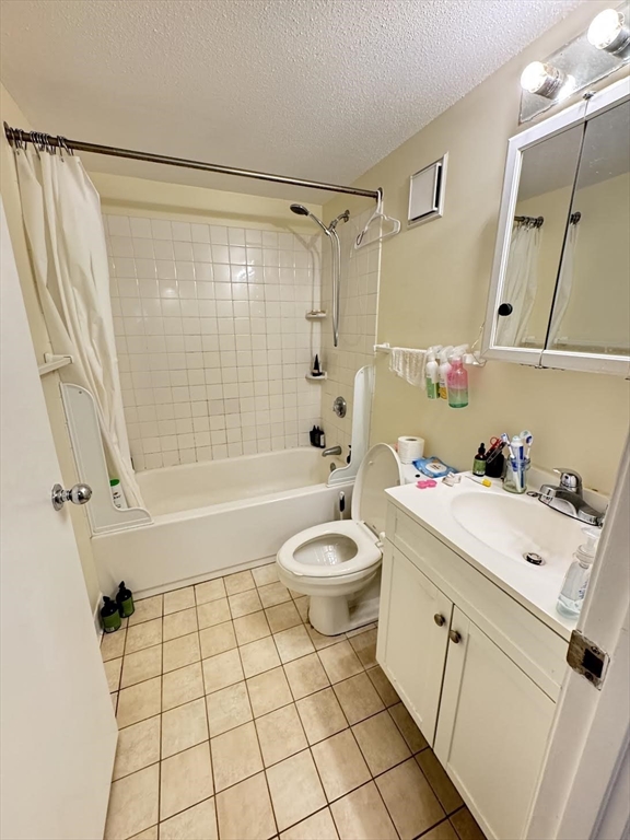 108 Peterborough St, Fenway