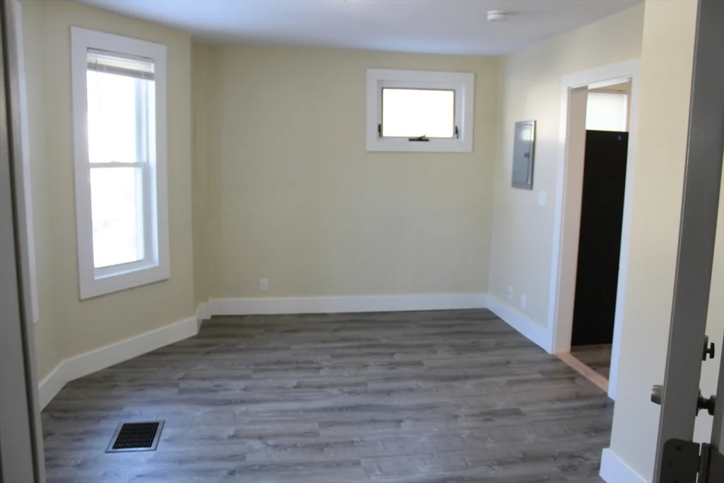 78 Endicott St, Peabody