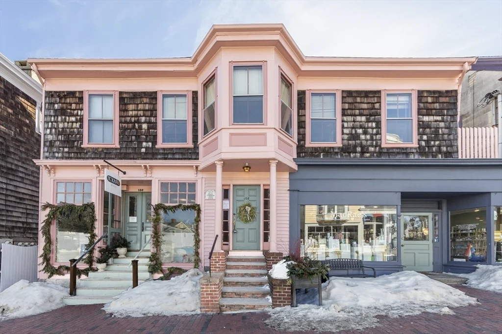 108 Washington St, Old Town