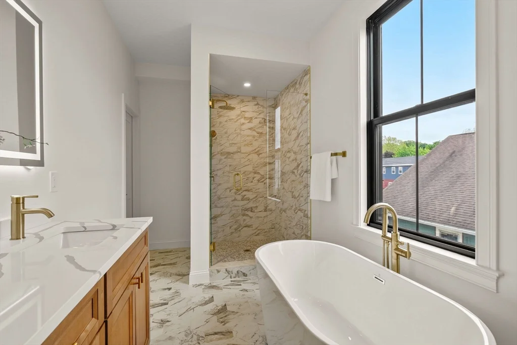 27 Shepard, Brighton