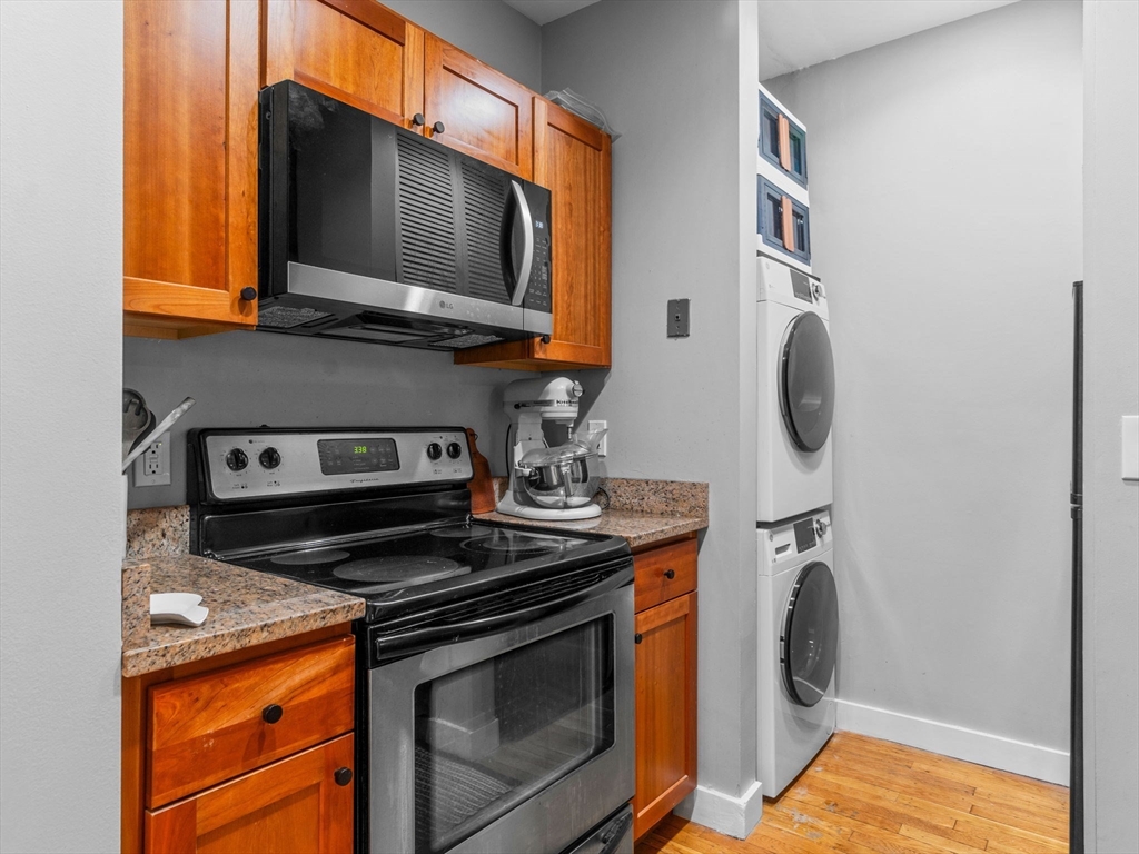 19 Greenwich Park, South End