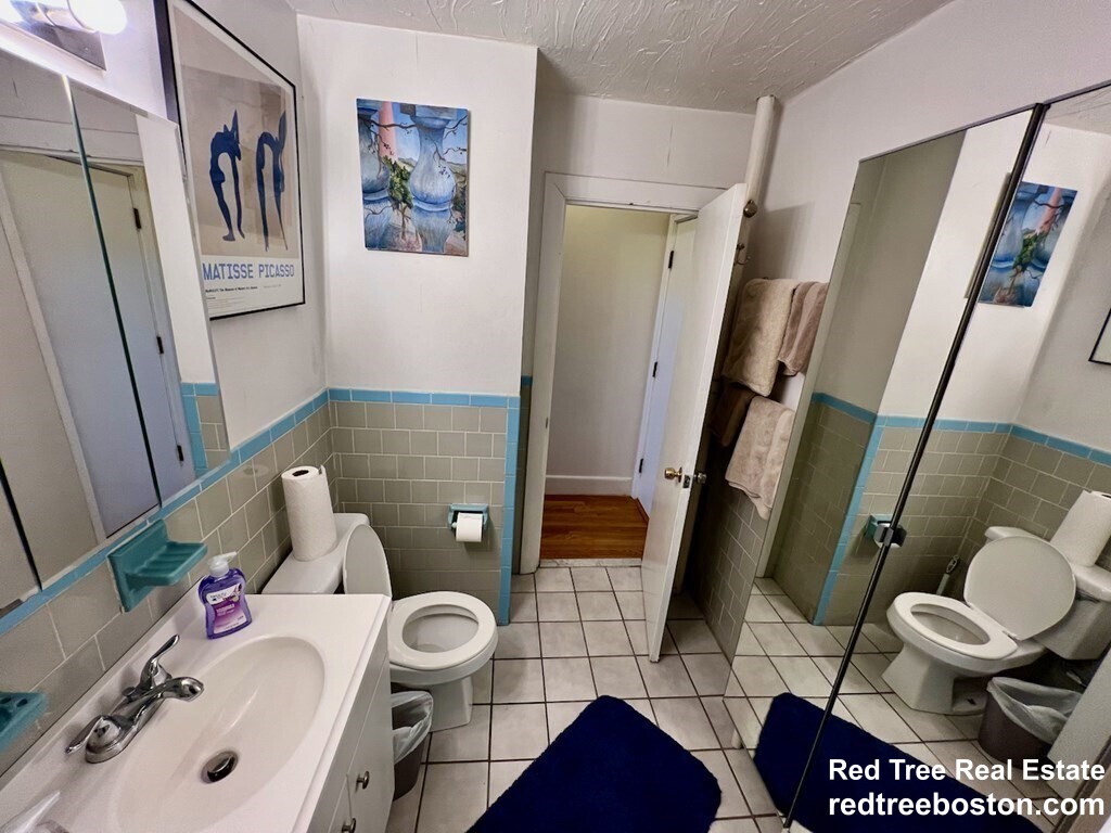 36 Winchester St, Coolidge Corner