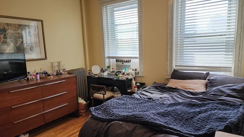 1568 Commonwealth Ave, Brighton