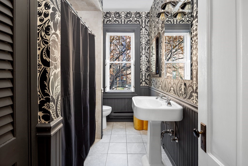 80 E Brookline, South End