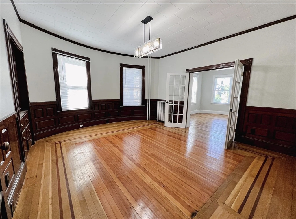 84 Greenwood St, Dorchester