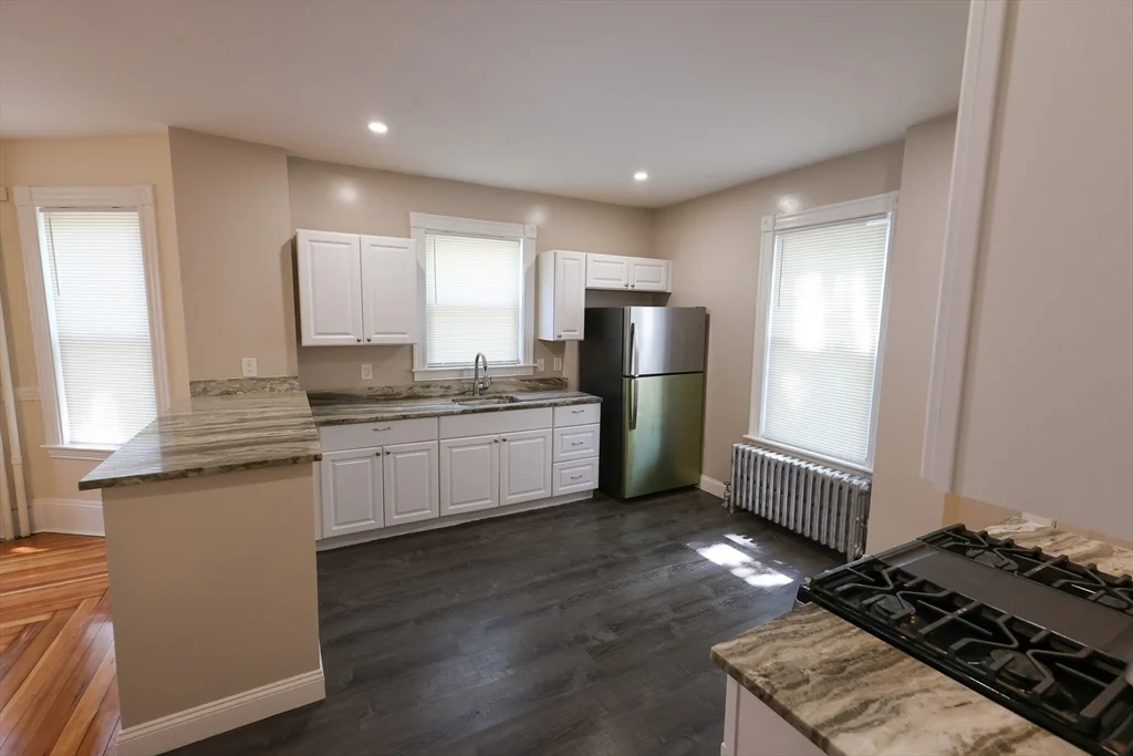 32 Robinson St, Dorchester