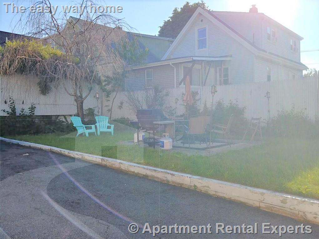 5 Clyde St, Davis Square