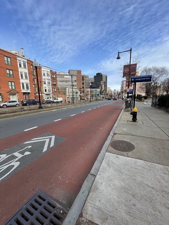 660 Huntington Ave, Mission Hill