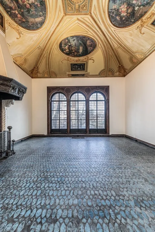 107 Beacon St, Back Bay