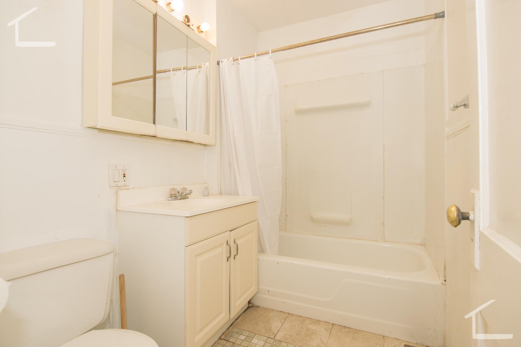 8 Hobson St, Oak Square