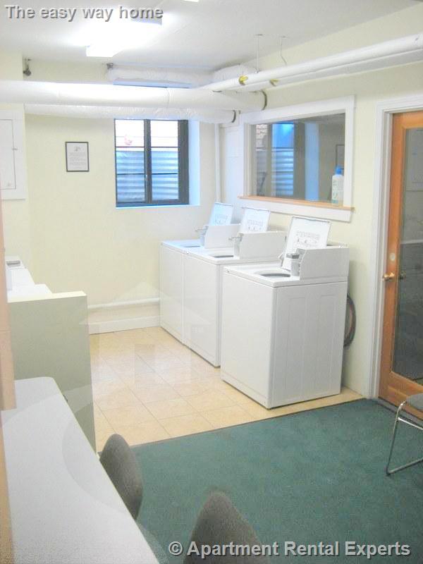 60 Brattle St, Harvard Square